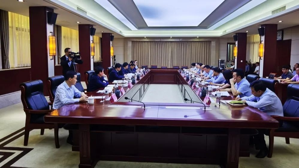 ?严鉴铂董事长与汉中市委市政府座谈交流