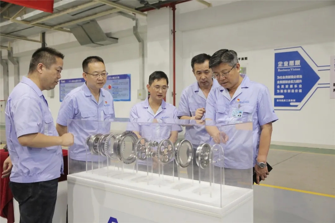 【集团资讯】马旭耀董事长深入关键零部件产业基地调研指导工作